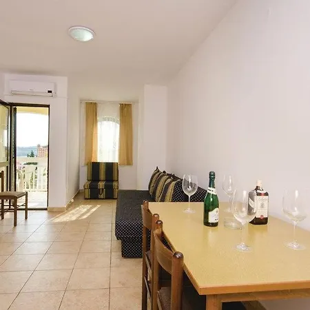 Apartment Ciovo