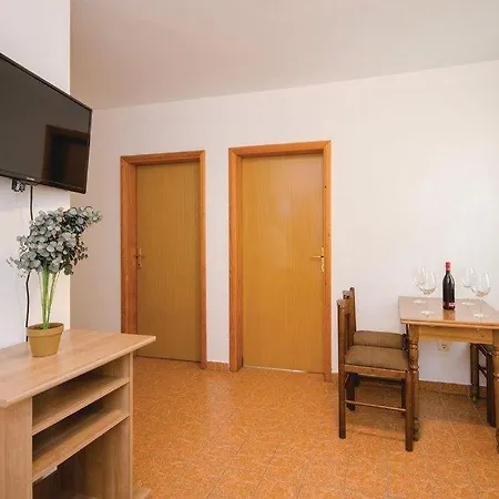Apartment Ciovo